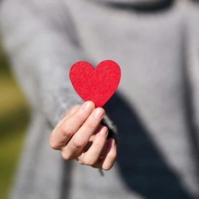 Le monde a besoin de plus d'humanité et de compassion, ...